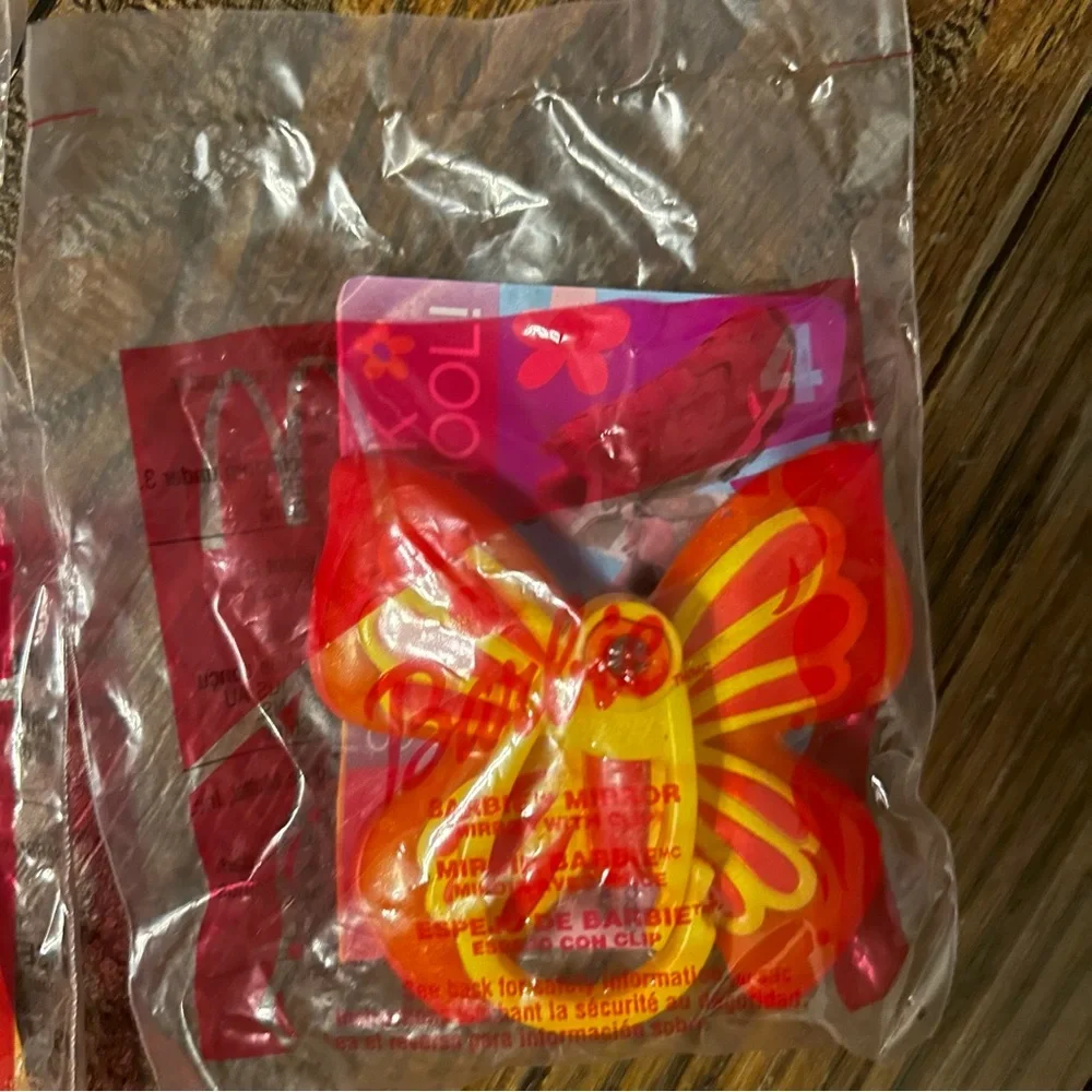 NWT 2002 Barbie McDonalds Happy Meal Toys New in Pkg Sealed‎ (lot of 4)
